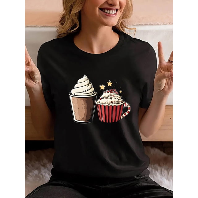 Camiseta gráfica "Chocolate caliente y póster navideño juntos" - Cuello redondo, manga corta, para mujer, camiseta navideña para adultos, hombres, mujeres, adolescentes, jóvenes
