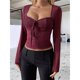 thumbnail image 5 of Top de Encaje de Larga con Cuello en V para Mujer, Estilo Y2K, Camiseta Sin Mangas, Ideal para Otoño e Invierno Rojo L, 5 of 7