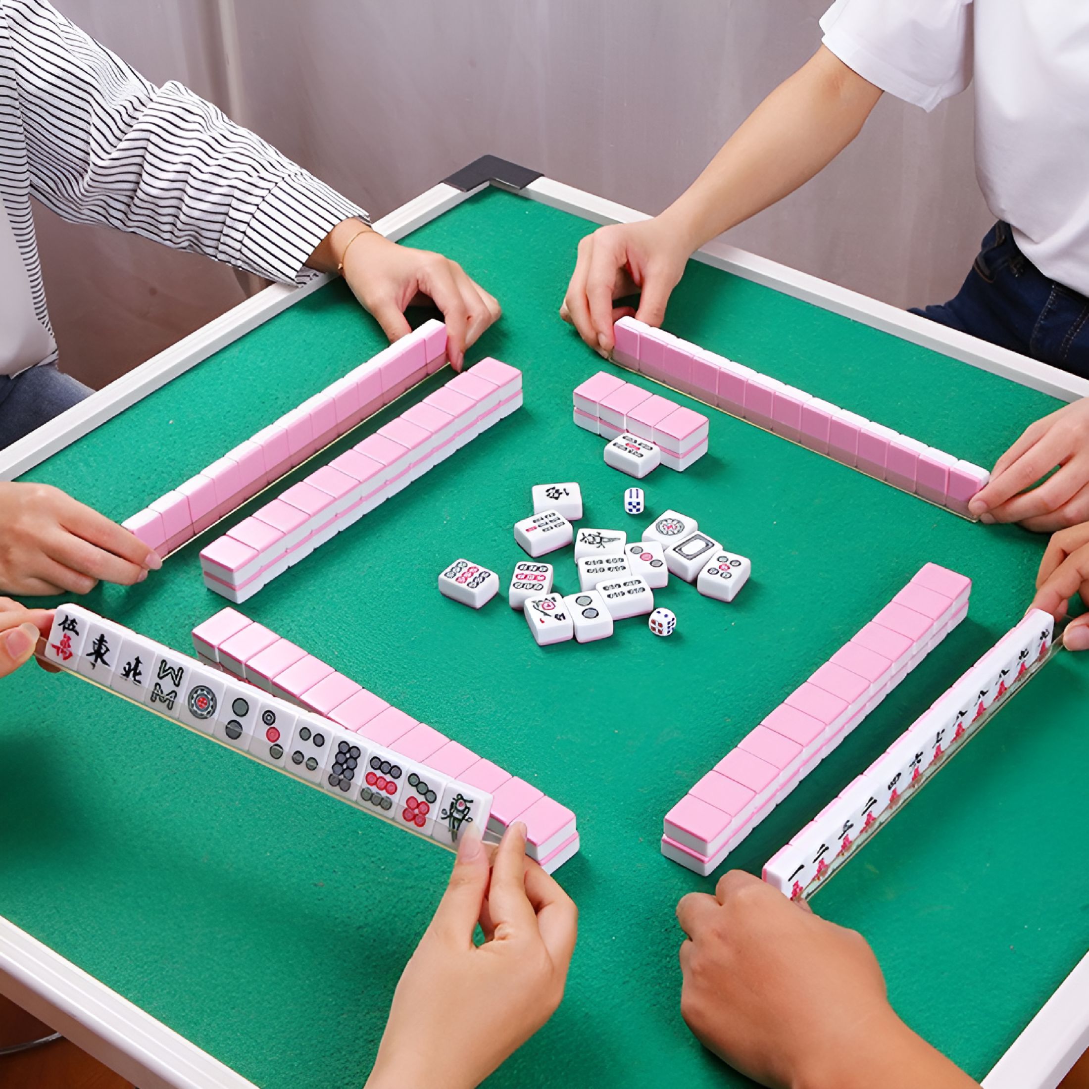 BESTSKY 2026 New Traditional Mini Chinese Mahjong Game Set 144 Tiles,With Portable Handbag,Tile Size-2.4 * 1.5 * 1.1 Cm(1.0 * 0.6 * 0.5 Inches)
