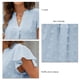thumbnail image 5 of Camiseta de mujer holgada, transpirable y con estampado de lunares para primavera/verano/otoño. Blusa con cuello en V y mangas con volantes, color azul, talla L, 5 of 6