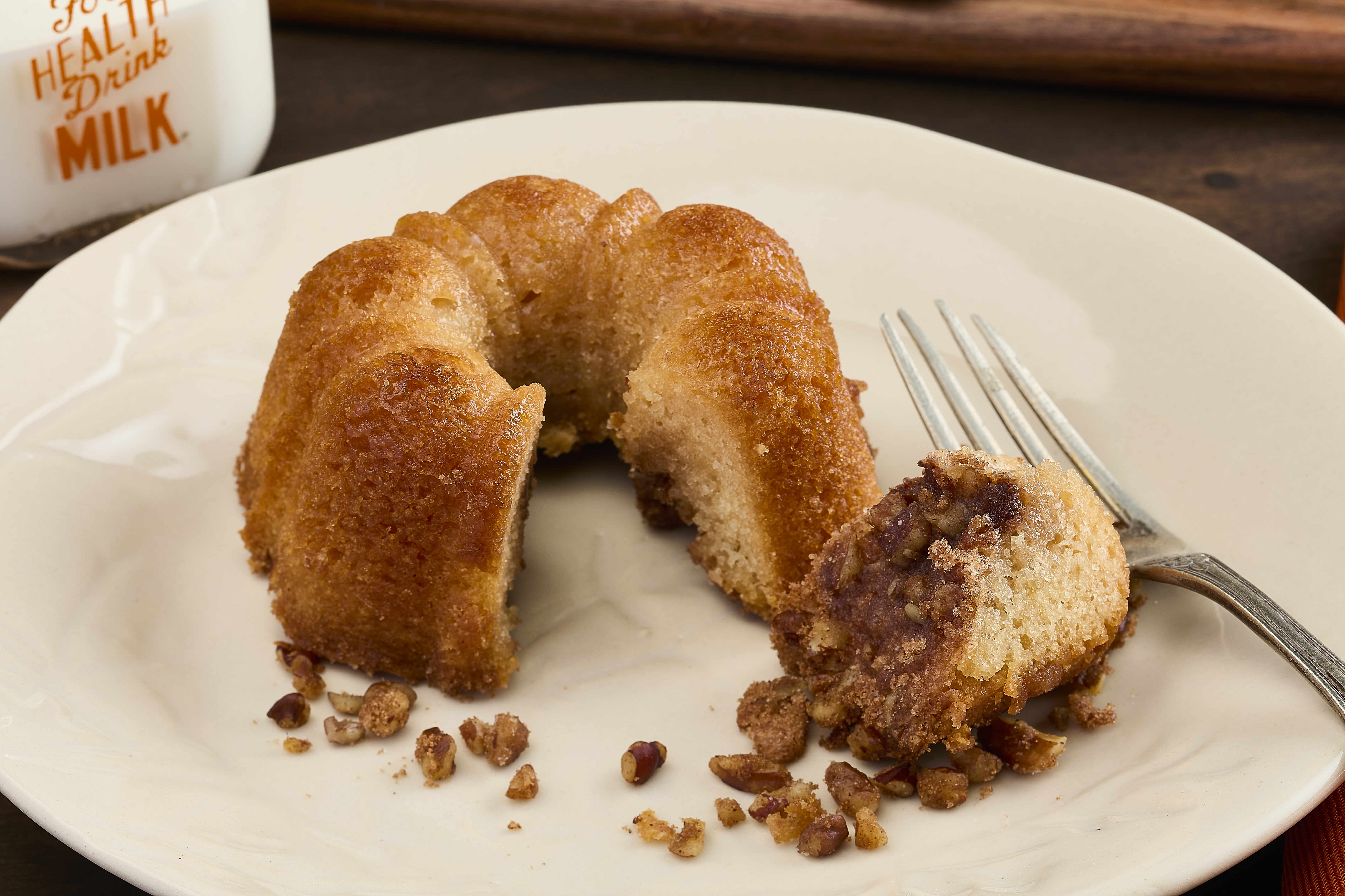 Rum Runner Cinnamon Pecan 4 oz. Bundt Cake