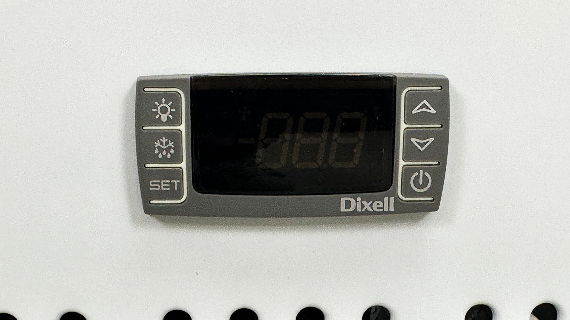 36 in. Laboratory Chest Freezer -122°F Ultra-Low Freezer NSF Certified