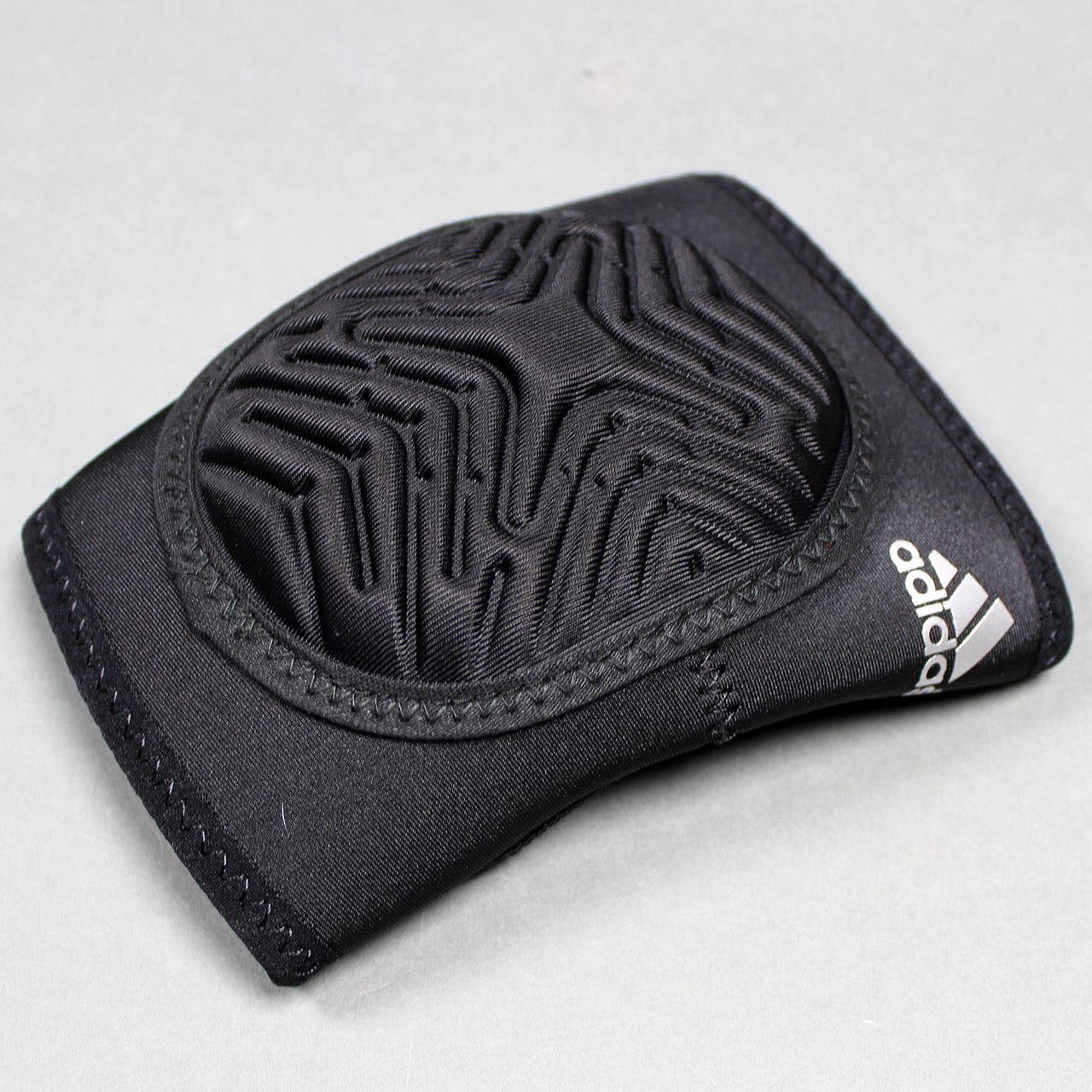 Adidas aK100 adiPower Wrestling Kneepad