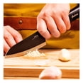 thumbnail image 4 of HUDSON VALLEY | Cuchillo Utilitario de Cocina 10.8 cm Acero Inoxidable, Hoja Filo Plano Ultra Afilado, Mango Ergonómico, Corte Preciso y Duradero, Cuchillo Profesional para Chef, Color Negro, 4 of 4