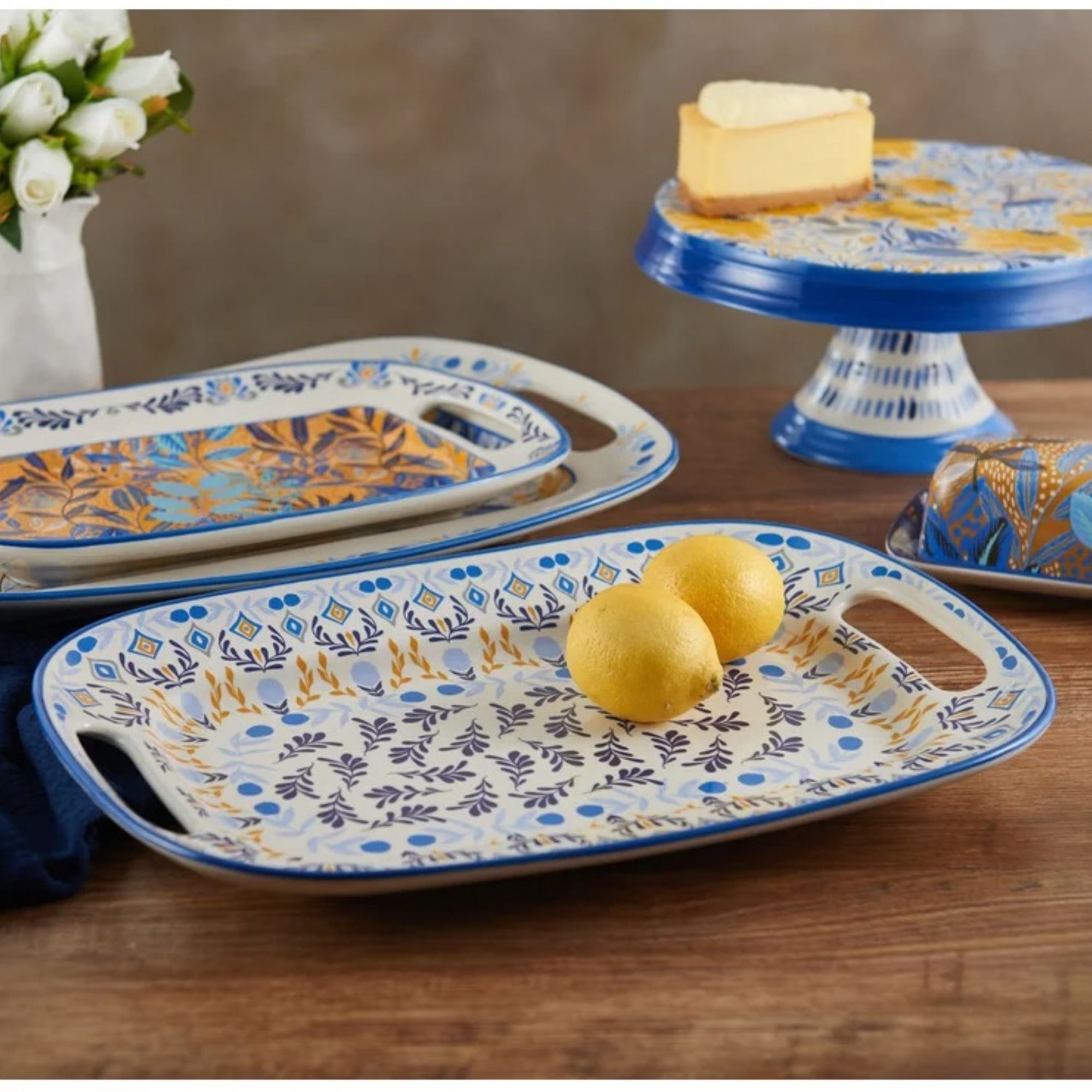 Fitz & Floyd Madeline 15" Serving Platter with Handles | Blue and Gold Floral Patterns | Crafted from Stoneware | Essential Kitchen Decor - Ideal for Serving Fruit, Deviled Egg, and Snacks