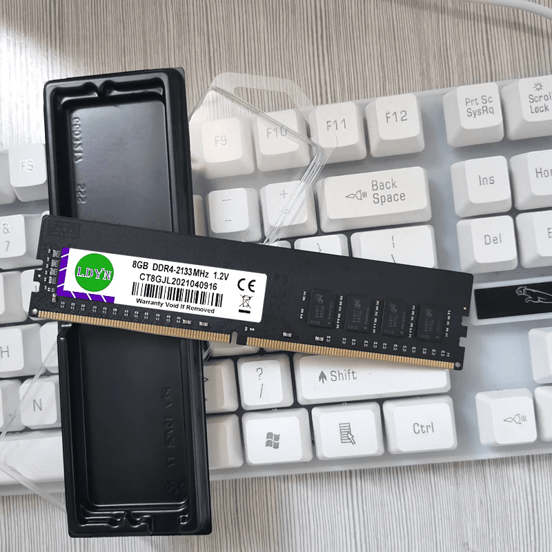Barrette(s) RAM DDR4 Pour PC Bureau - 8Go/16Go/32Go/64Go - 288 Pins, Fréquences 2133 à 3200 MHz