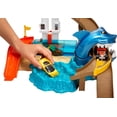 thumbnail image 4 of Set Toy Car Track Set Hot Wheels Color Shifters Sharkport Showdown, 4 of 6