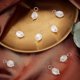thumbnail image 4 of 10 colgantes de perlas de agua dulce, perlas naturales blancas, irregulares, con forma de pera y aro de metal de 3 mm., 4 of 6