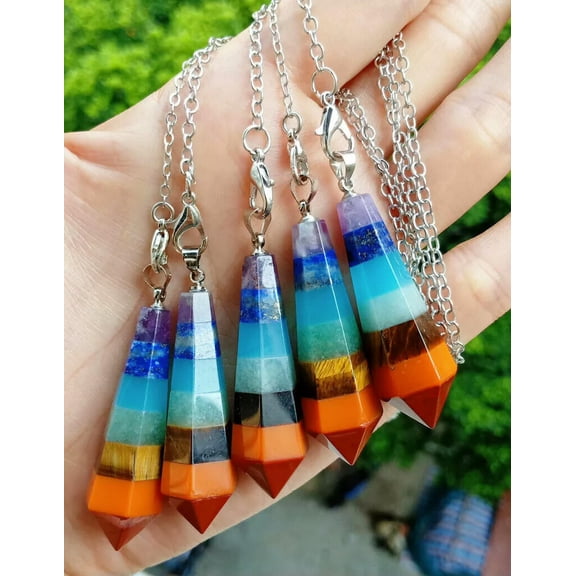 K-KED 5pcs Yoga 7 Chakra Stone Pendulum Pendants Diviner Reiki Healing Amulet