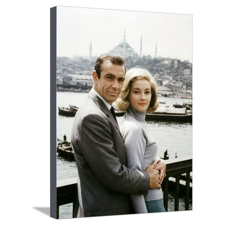 Bons baisers by Russie From Russia with Love by Terence Young with Sean Connery (James Bond 007) an Stretched Canvas Print Wall