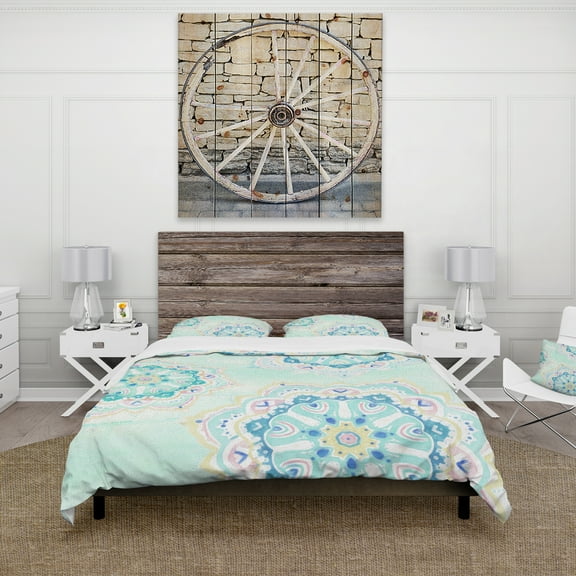 Designart 'Watercolor mandalas V' Traditional Duvet Cover Set