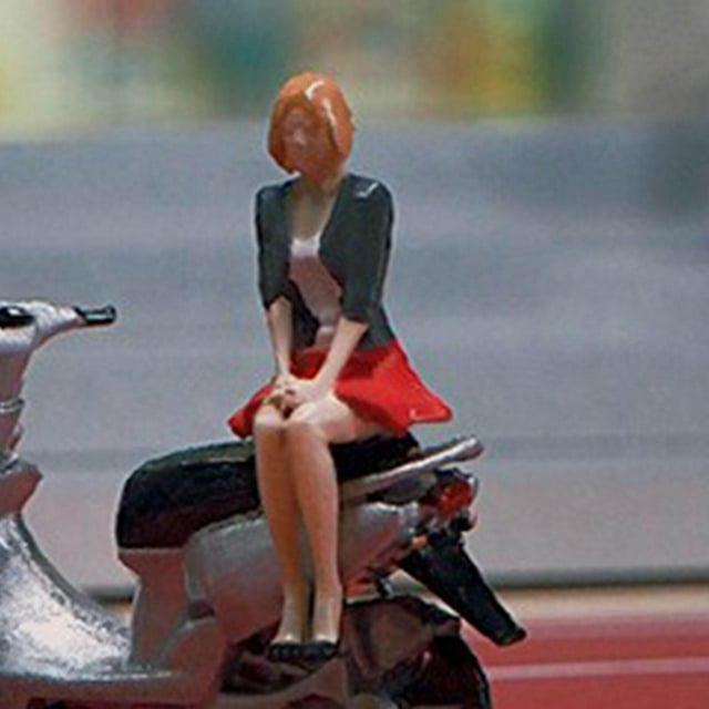 ziyahi Hand Painted 1/64 Bench Girl People Model Movie Props Miniature Layout Decor