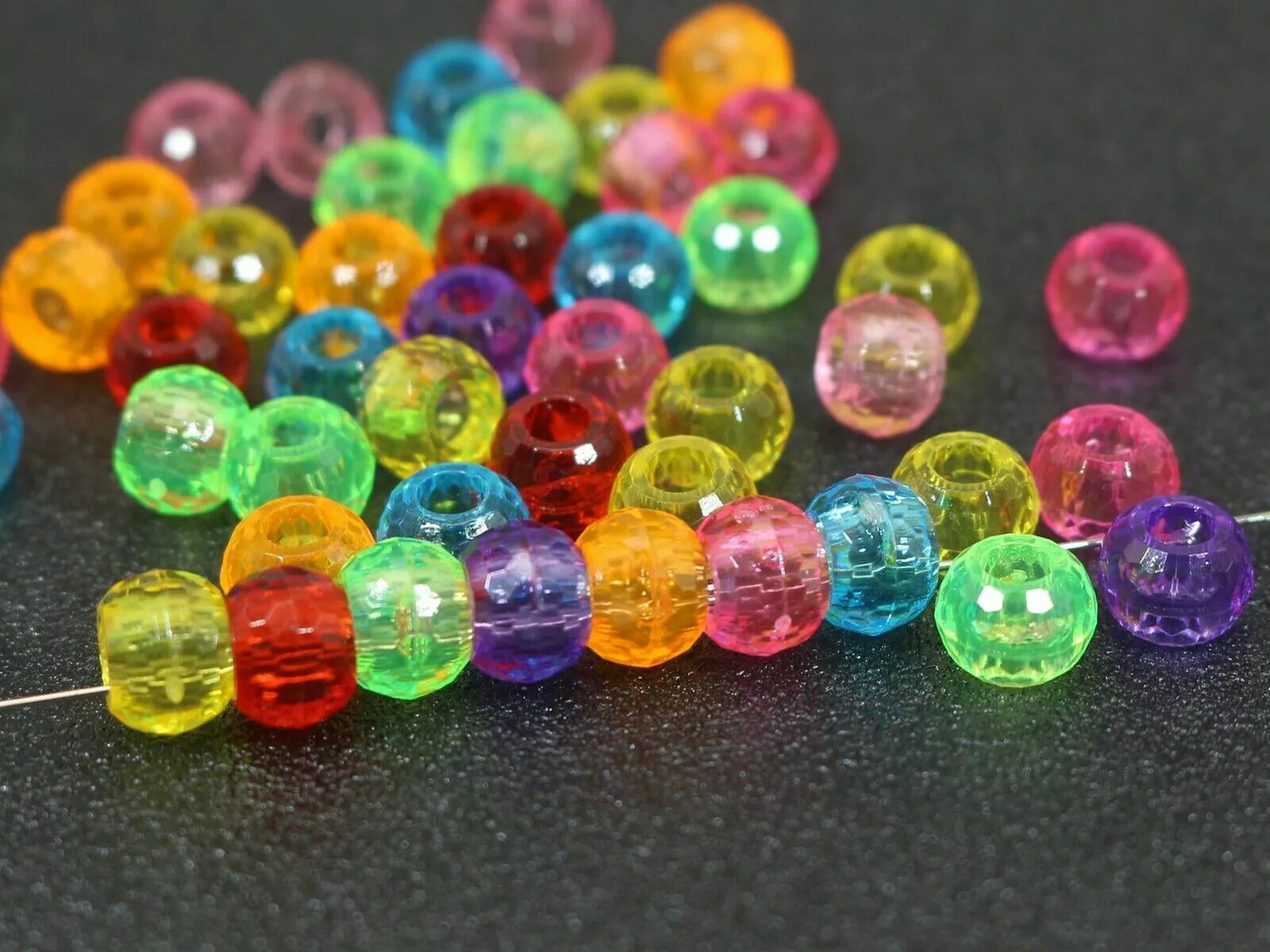 U8MO 1000 Mixed Transparent Color Acrylic Faceted Round Pony Beads 9X6mm Kids Crafts
