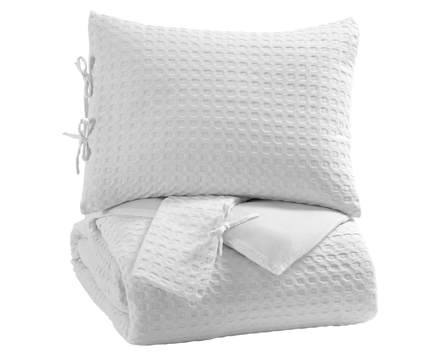 Signature Design by Ashley Maurilio White Queen Comforter Set