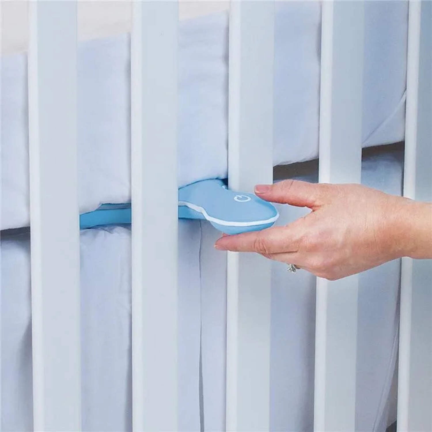 Munchkin® Lulla-Vibe™ Vibrating Mattress Pad Baby and Infant Sleep Soother, Blue, Unisex