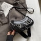 thumbnail image 4 of Bolso Hombro PU para Mujer Mano Con Correa Ajustable (), 4 of 6