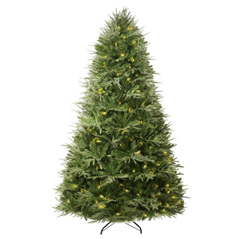 Naomi Home 7.5ft Prelit Artificial Christmas Tree with 600 Warm