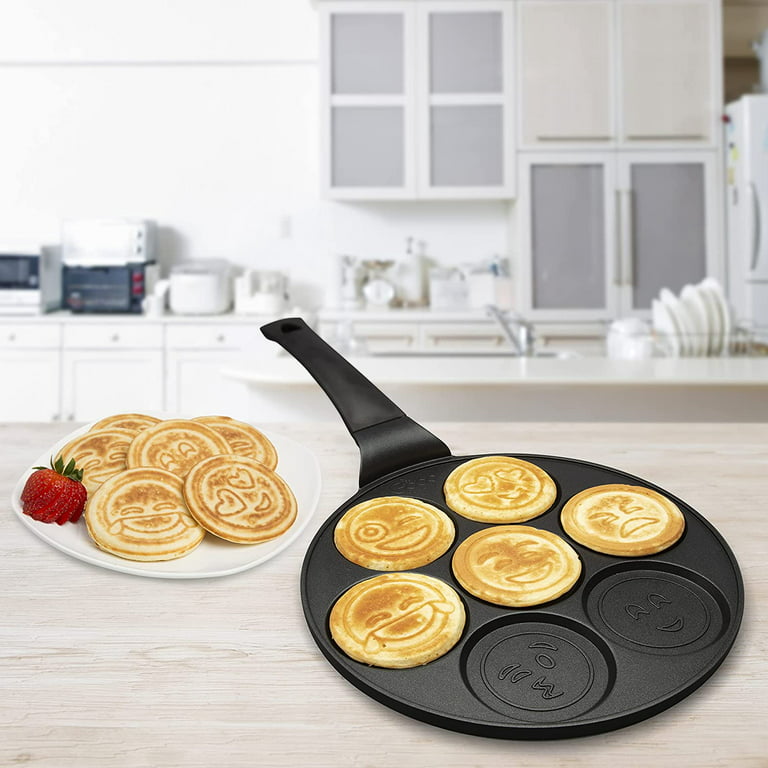 MegaChef Fun Animal 7 Design Mini Pancake Maker 985112159M - The Home Depot
