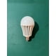 thumbnail image 1 of [Iluminación + Bombilla antimosquitos] Mata mosquitos con luz LED Mata mosquitos para el hogar Atrapa mosquitos eléctrico Iluminación eléctrica para mosquitos Tipo descarga eléctrica, 1 of 4