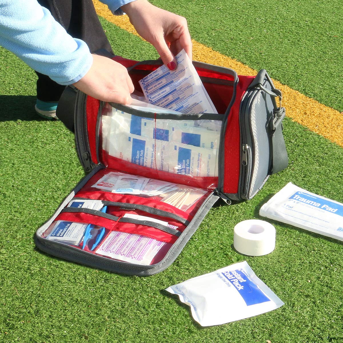 Coaches' Kit  Sports Duffel Bag For Basketball Baseball Football Volleyball And Soccer Coaches 189 Pieces