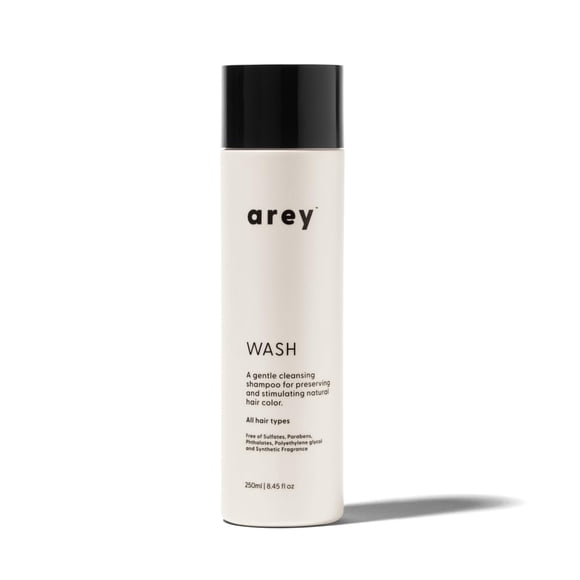 Arey Shampoo (un champú limpio para retrasar las canas)