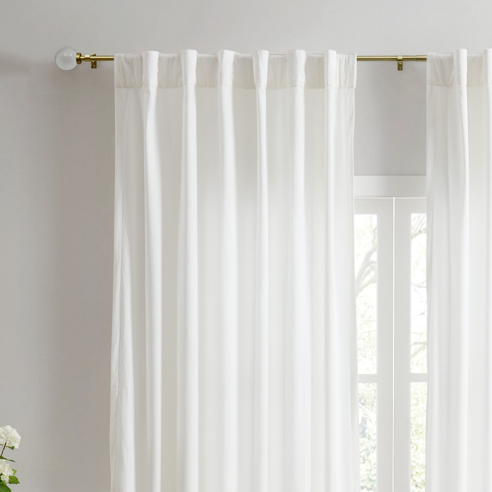 Martha Stewart Beaufort 3/4", Adjustable Curtain Rod and Finial Set, Brushed Brass, Gold, 66'' - 120'' Long