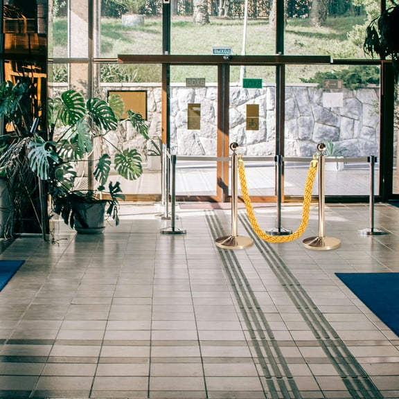 Amosfun Stanchion Rope with Metal Hooks in Golden Finish for Theaters Weddings and Ceremonies