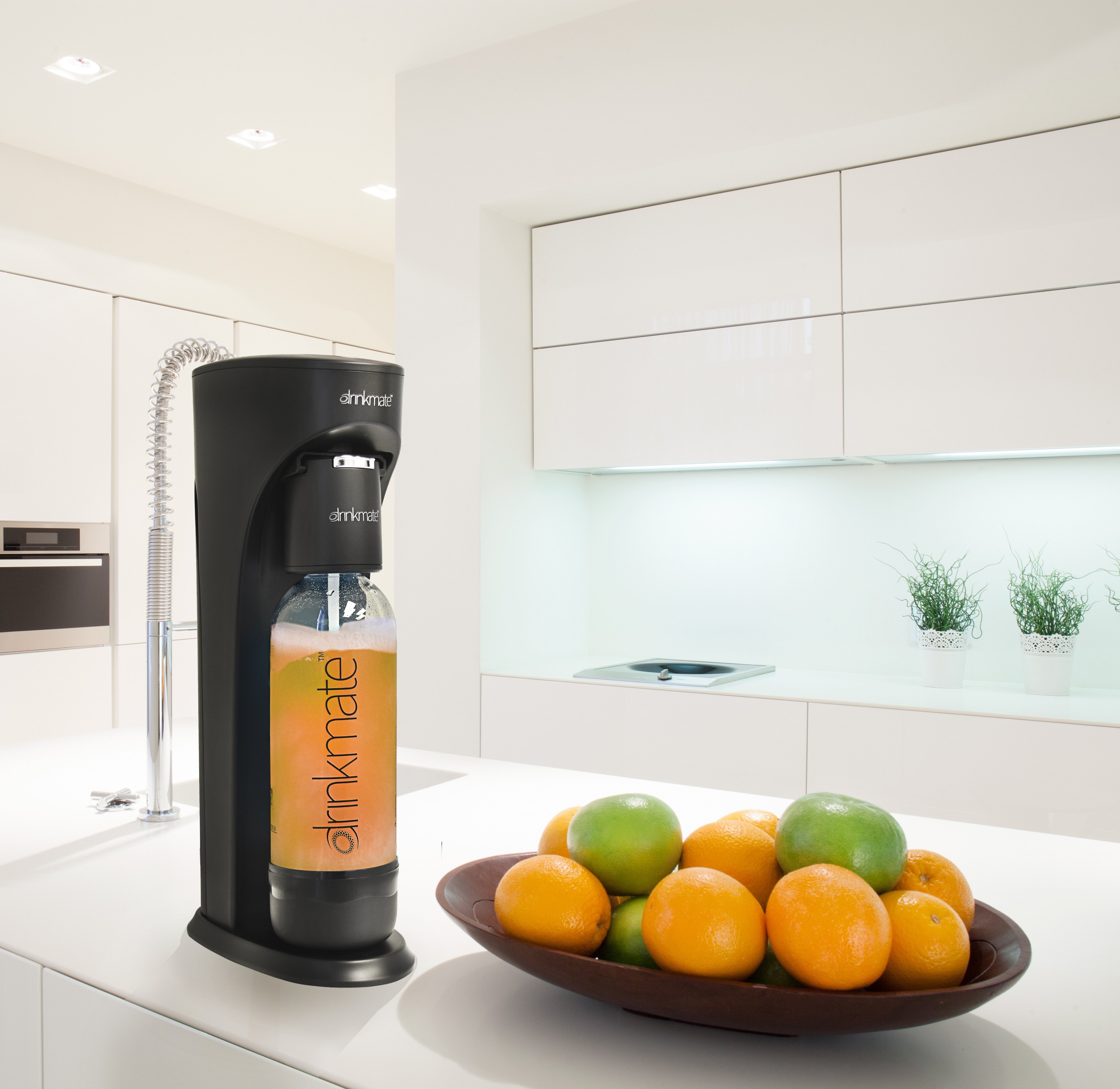 drinkmate carbonated beverage maker in matte black