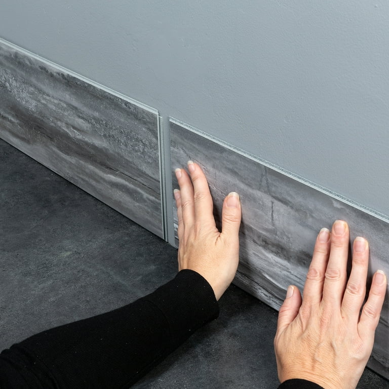 Palisade 22.8in x 7.31in Vinyl Wall Tile in Hermitage Granite