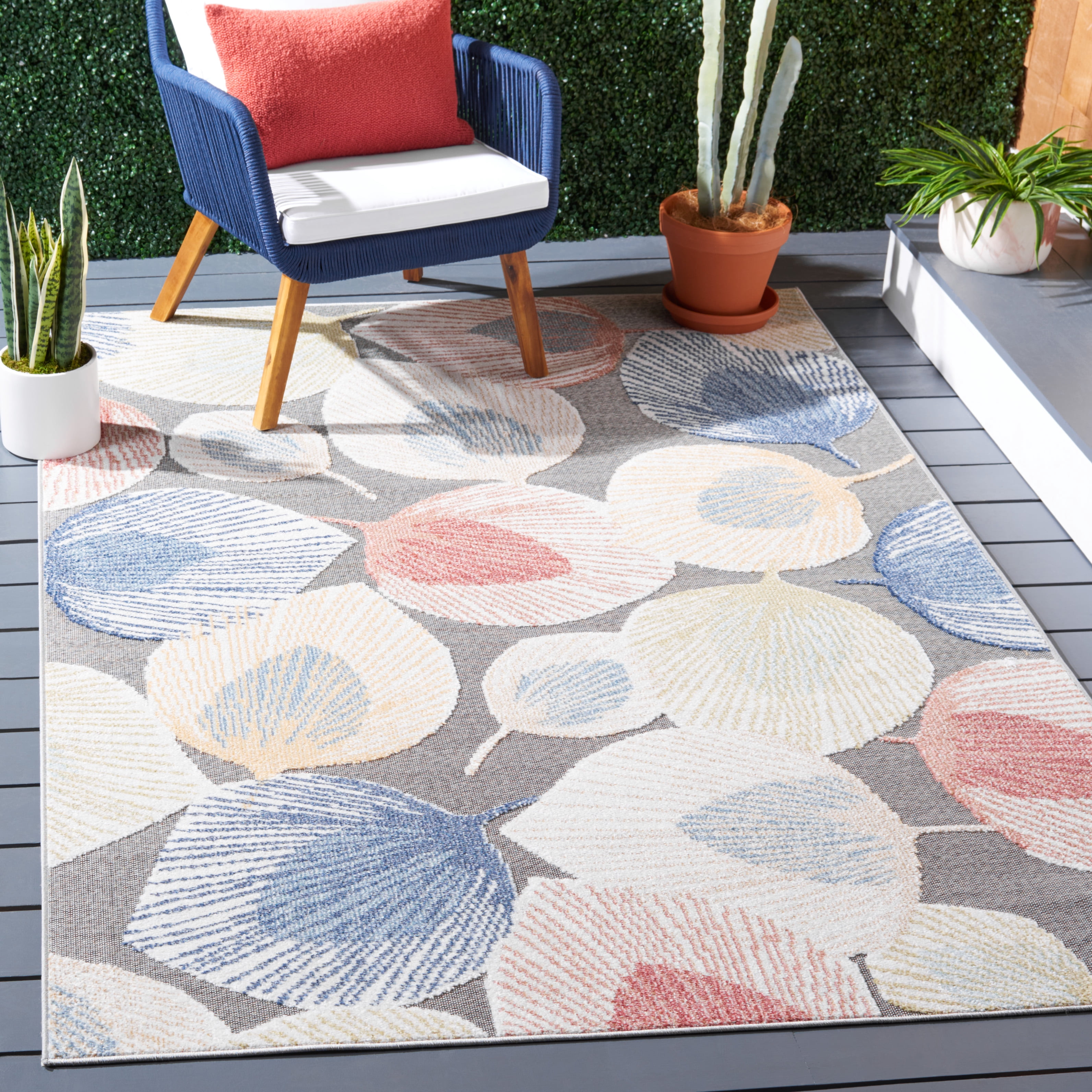 SAFAVIEH Sarasota Nash Botanical Indoor/Outdoor Area Rug, Beige/Grey, 4'5" x 6'5"