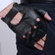 thumbnail image 4 of De Guantes De Piel Sintética Para Hombre, Guantes Deportivos Sin Dedos, Guantes De Medio Dedo, Guantes Para Conducir En Bicicleta 1 Par Eigraketly OD011179-00, 4 of 6