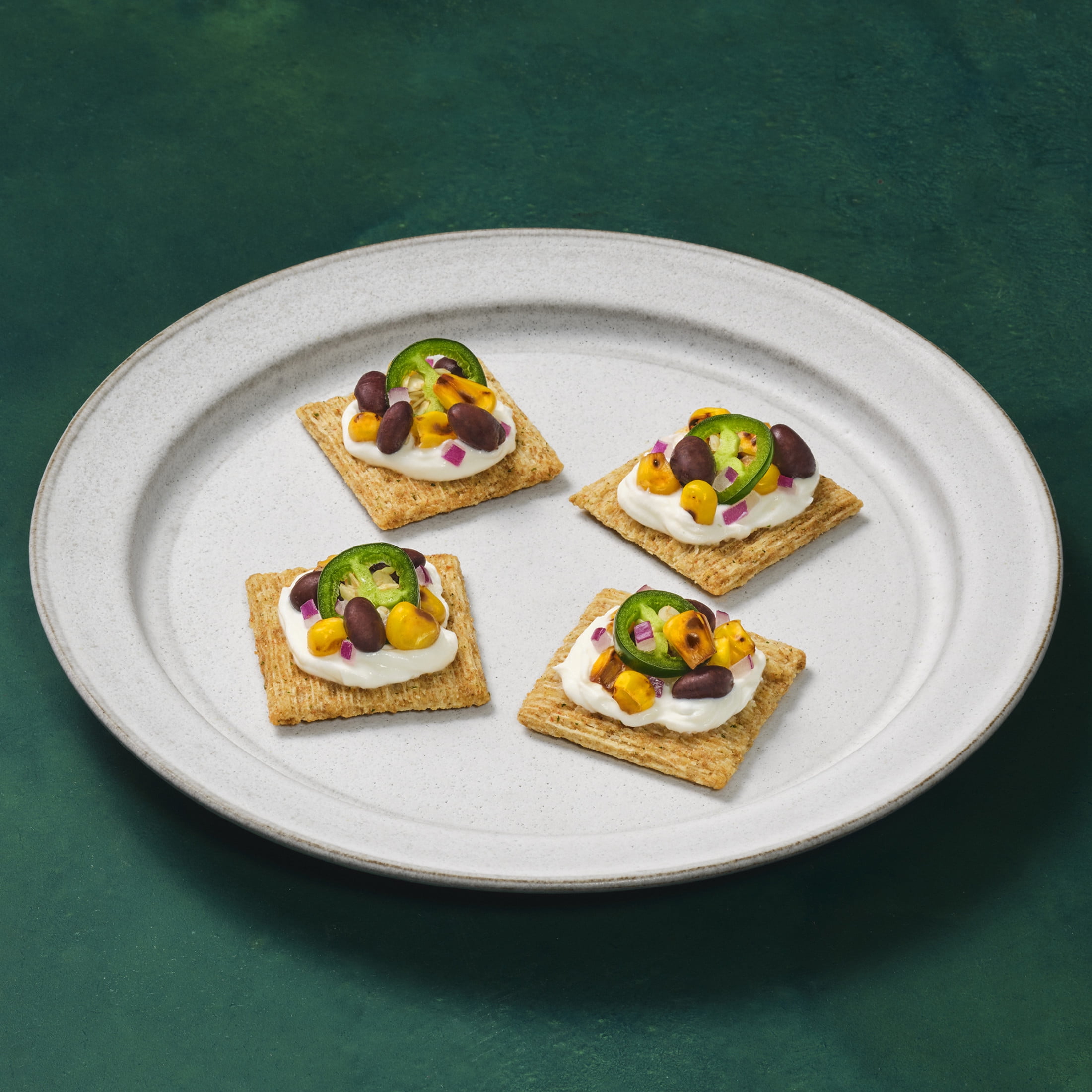 (3 pack) Triscuit Avocado, Cilantro & Lime Whole Grain Wheat Crackers, Lunch Snacks, Snack Crackers, 8.5 oz