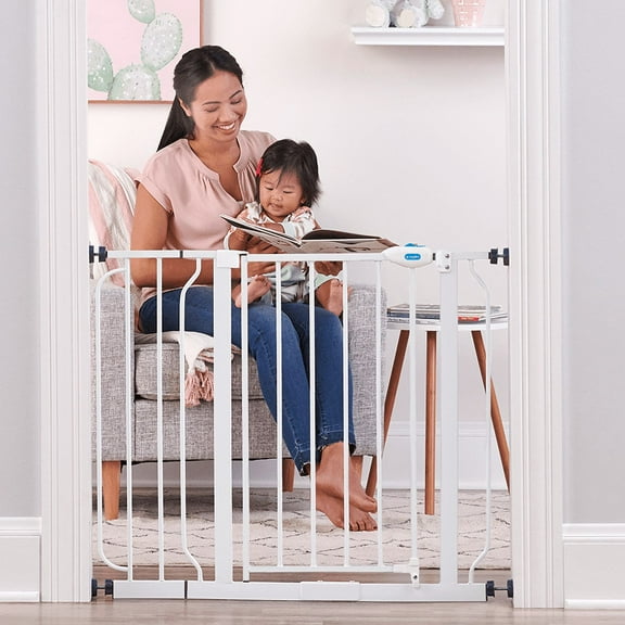 Regalo Extra Wide Walk-Through Baby Gate with Door, 29.5-38.5 in, White, Ages 6-24 Months