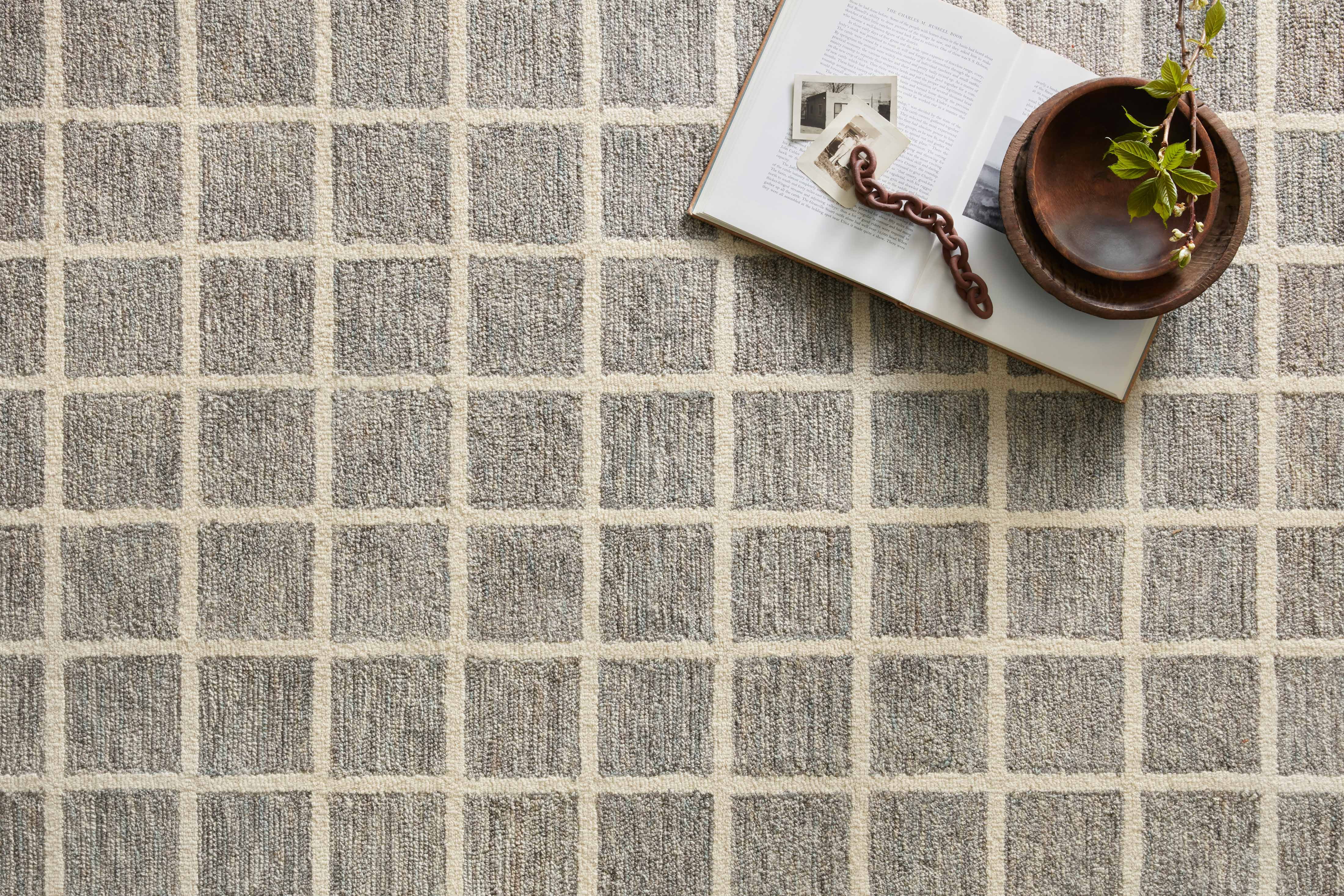 Chris Loves Julia x Loloi Polly Grid Slate/Ivory 2'-3" x 3'-9" Area Rug