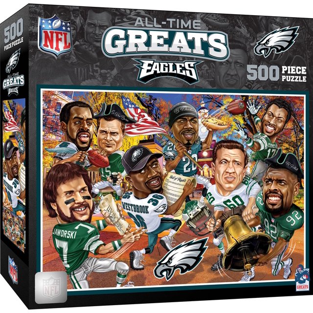 rompecabezas masterpieces de 500 piezas nfl philadelphia eagles caja frontal con ilustración multicolor de un rompecabezas de 500 piezas (15 x 21 in) que muestra caricaturas de jugadores con uniformes verdes y blancos de los Philadelphia Eagles, logotipo de Eagles en la parte inferior, título "All-Time Greats" y emblema NFL en el borde negro; a menudo se arma y se exhibe terminado como decoración.