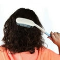 thumbnail image 2 of Cepillo para el cabello Colcomx de mango largo para artritis, 2 of 7