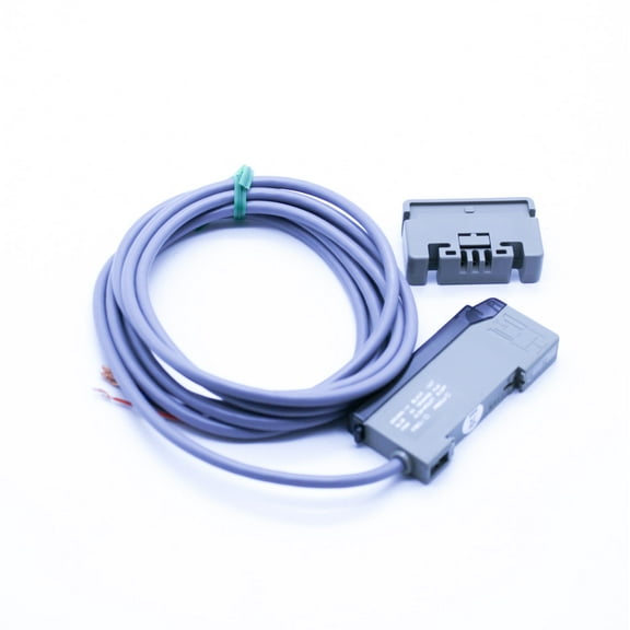 Panasonic Industrial Automation SU-77 NPN Auto-Teaching Sensor