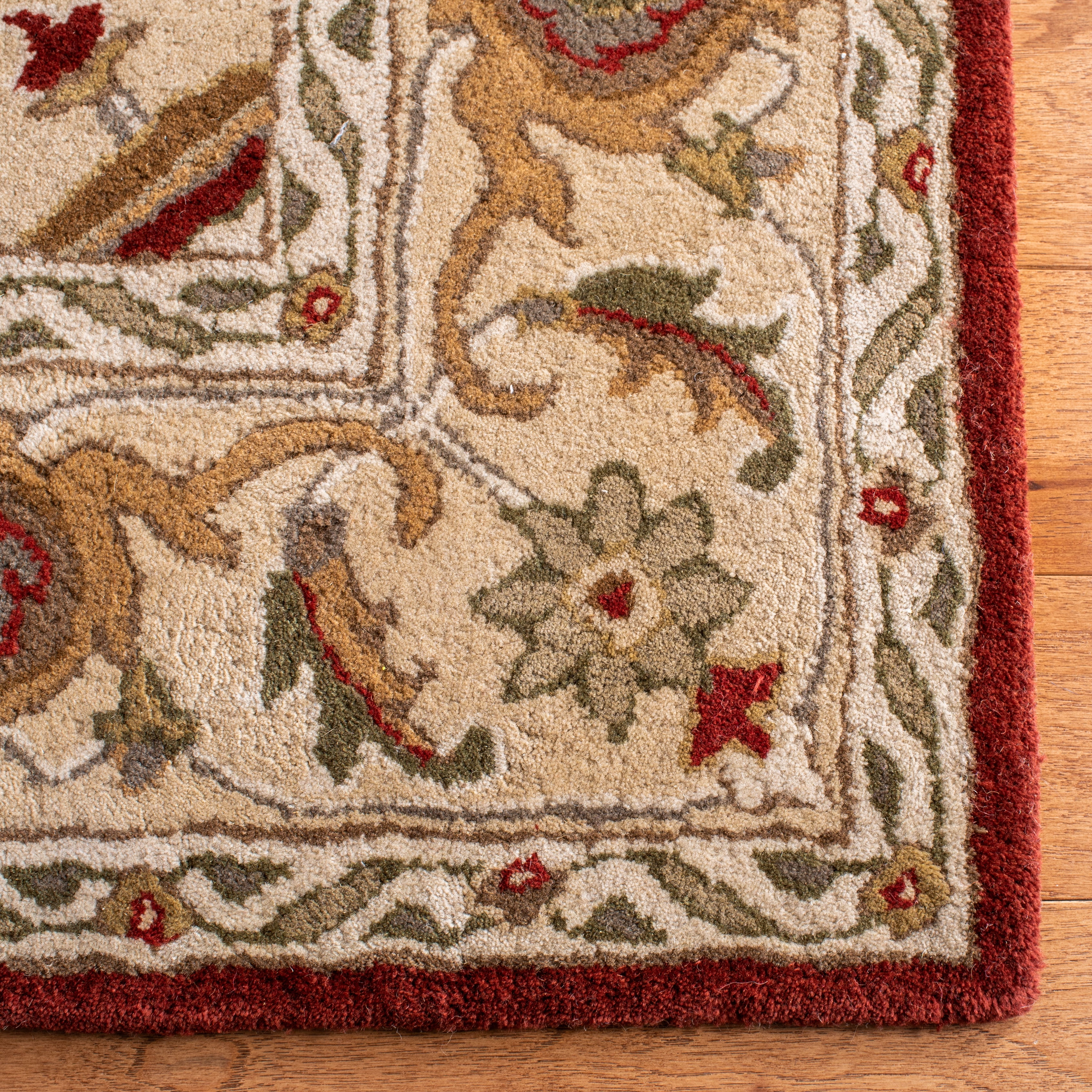 SAFAVIEH Royalty Corine Floral Bordered Area Rug, Red/Beige, 8' x 10'