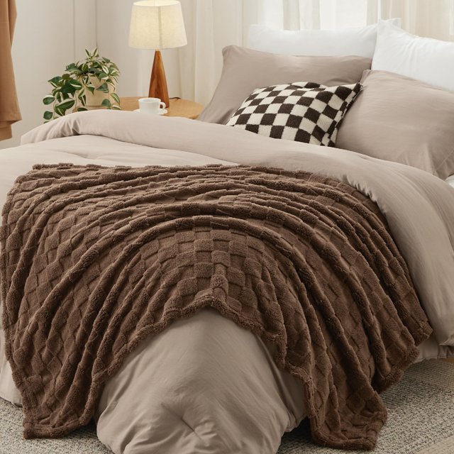 Juego de ropa de cama Bedsure Queen, 5 piezas, edredón de color camel claro