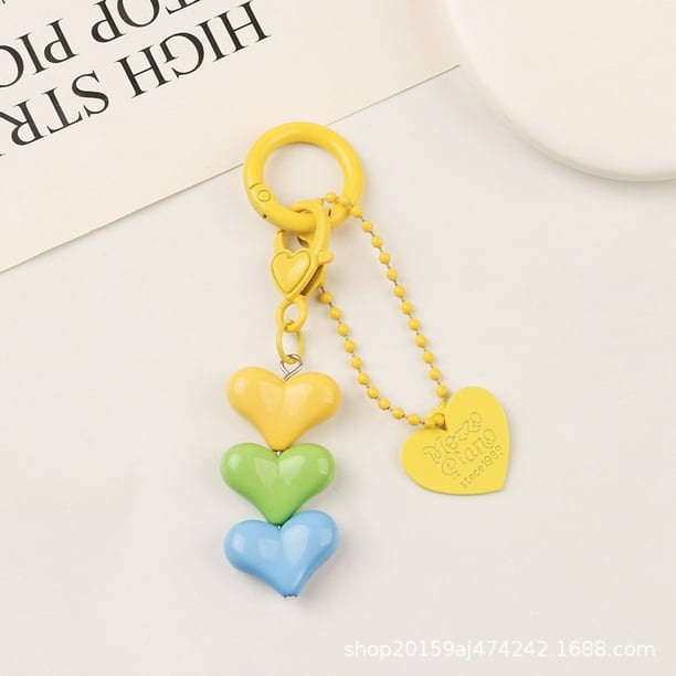 Llaveros estéticos con dijes, llavero con forma de corazón y mariposa para mujeres y niñas, dije para bolso con cuentas, colgante con dijes para bolso