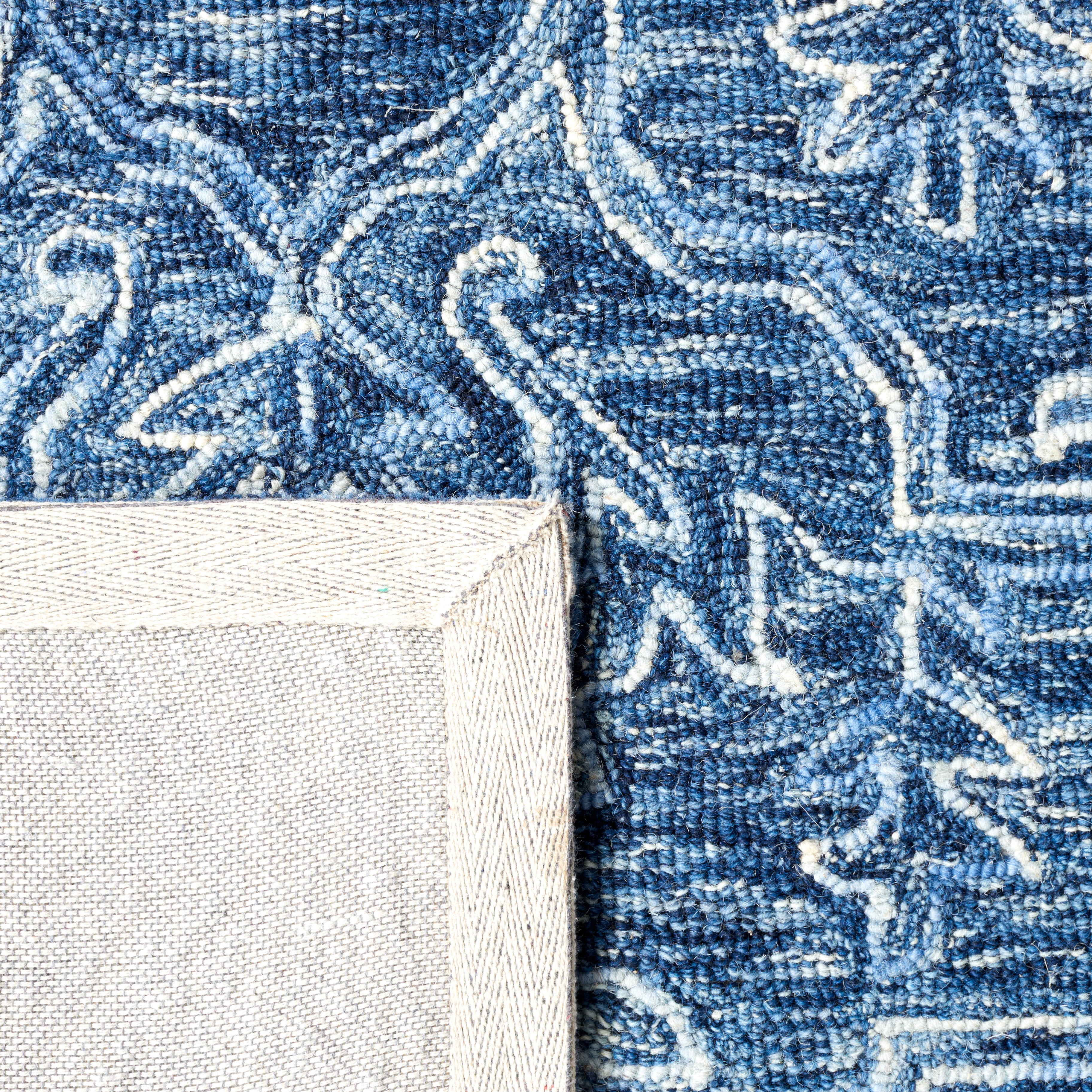 Safavieh Metro Ognena Medallion Runner Rug, Blue, 2'3" x 9'