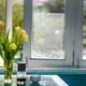 thumbnail image 2 of Película de privacidad para ventanas de vidrio esmerilado con adherencia estática, semitransparente, bloqueador solar para puertas corredizas de ducha y baño, 3 m, 2 of 6