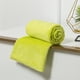 thumbnail image 1 of Sofa Vama Ropa de Cama Manta de sofá de 70 x 100 cm, suave y acogedora, ideal para cama, sofá, camping y viajes. for Navideño, 1 of 2