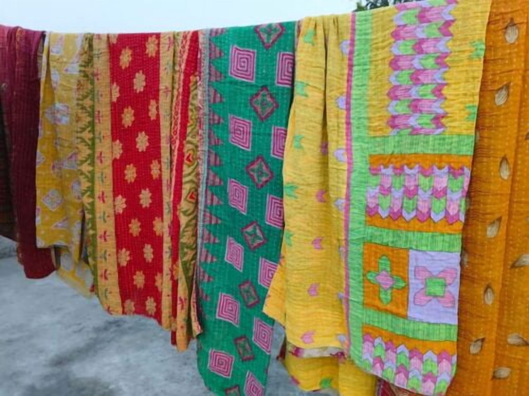Nilehari Handicrafts Vintage Kantha Quilt, Kantha Throw Blanket, Cotton, Twin Size, All Seasons, 5 Count