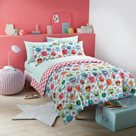 EmojiPals All Over Printed Chevron Zebra Bed in a Bag- Available in Multiple Sizes