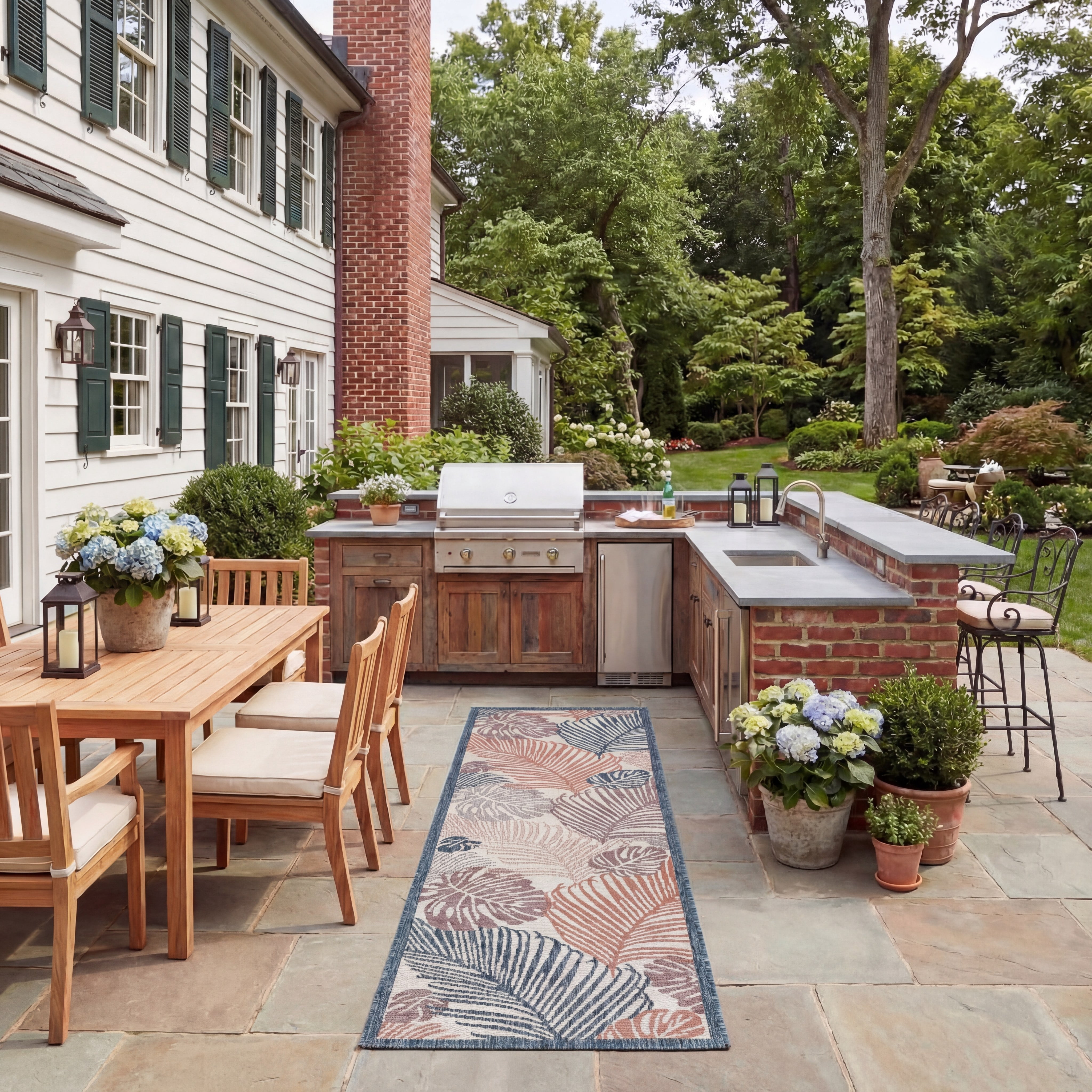 Safavieh Courtyard Nicholas Botanical Indoor/Outdoor Runner Rug, Beige/Rust, 2'3" x 8'