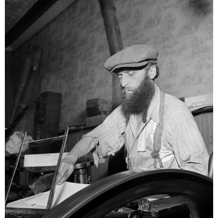 New York Printer 1942 Na Jewish Printer Working On A Printing Press In A Small Shop On Broome Street In New York City Photograph By Marjory Collins 1942 Rolled Canvas Art -  (24 x (Best Printer For Printing Photos On Canvas)
