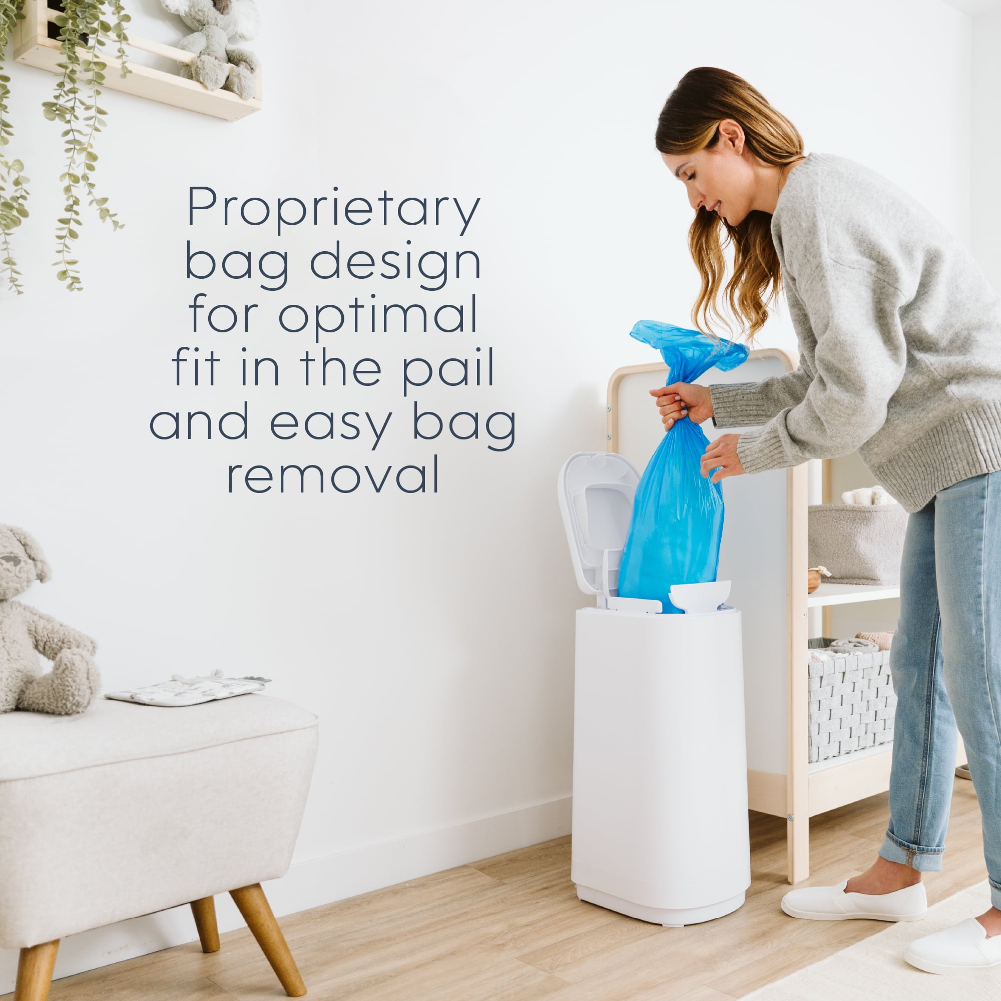 Diaper Genie Diaper Pail Easy Roll Refill with 30 Bags, Holds up to 1410 Newborn Diapers