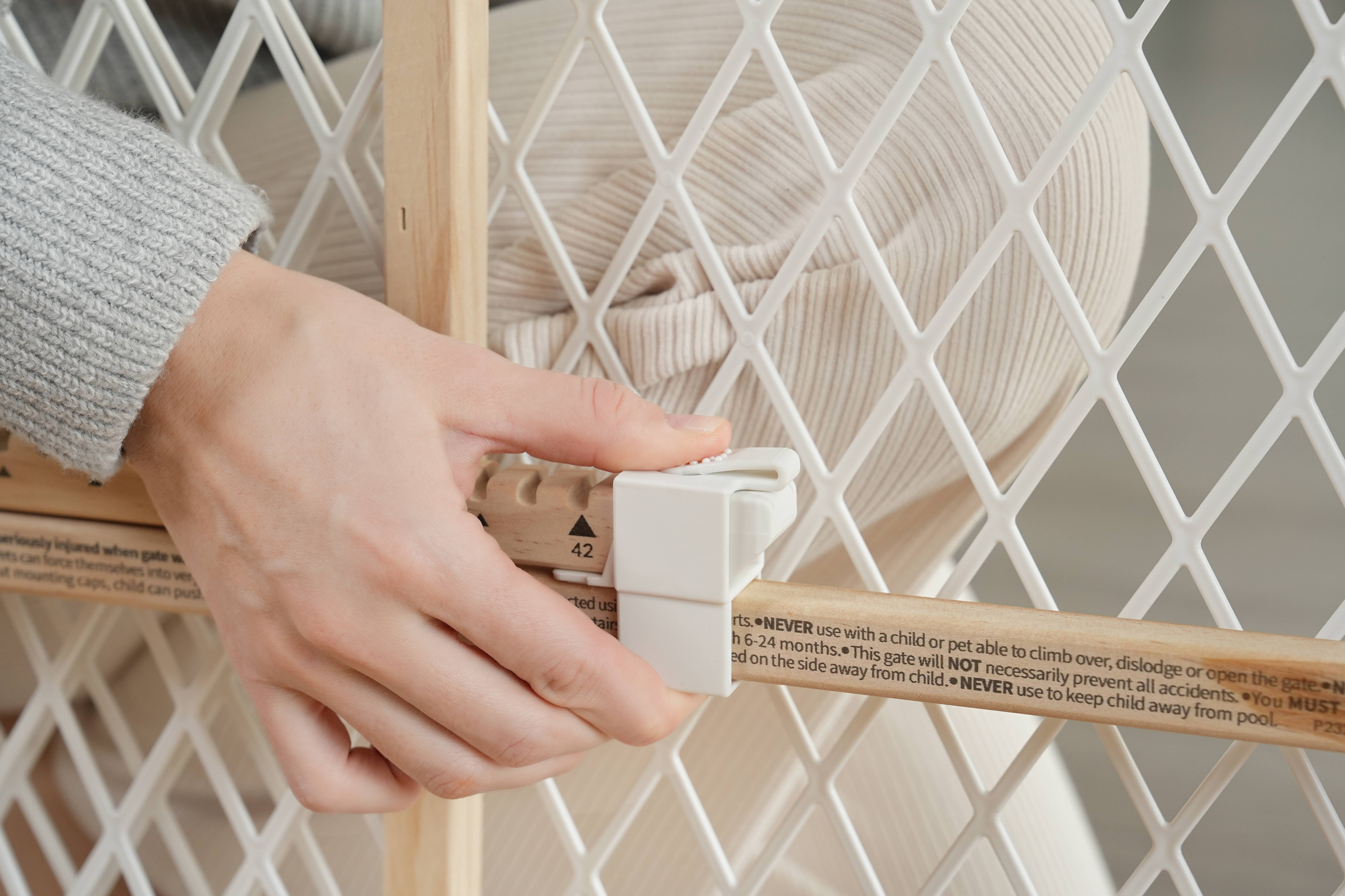 Parent's Choice Standard Wall Safety Gate, Fits 26" to 42" Wide