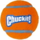 thumbnail image 2 of Pelota de tenis para perros Chuckit! Tamaño mediano, para 9 a 27 kg, paquete de 4, 2 of 9